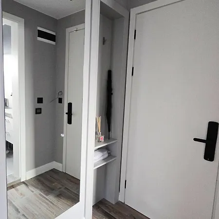 アパート Fs Romantic Kapana View Luxury Suite プロヴディフ
