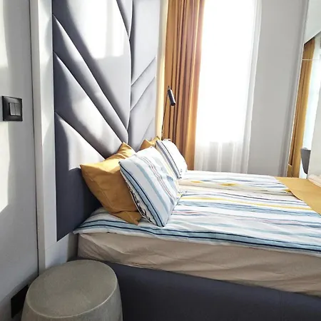 Fs Romantic Kapana View Luxury Suite アパート